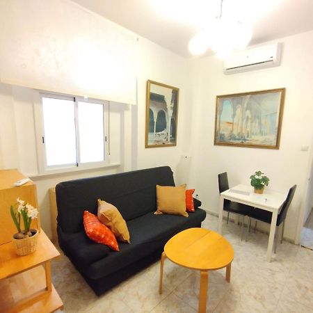 Apartamento Piso en el casco antiguo con patio privado Sevilla Exterior foto